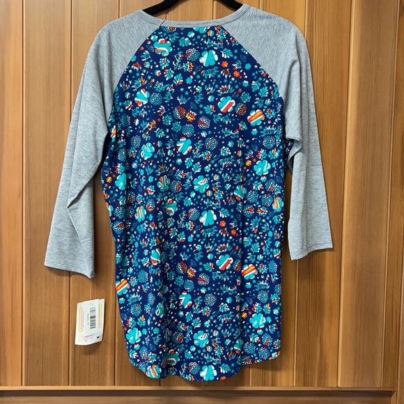 LuLaRoe New Medium Blue Floral Randy Shirt NWT - Picture 6 of 8